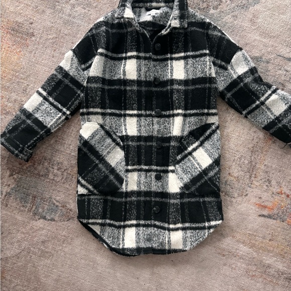 Evereve Vic Shacket / Jacket - Picture 7 of 7